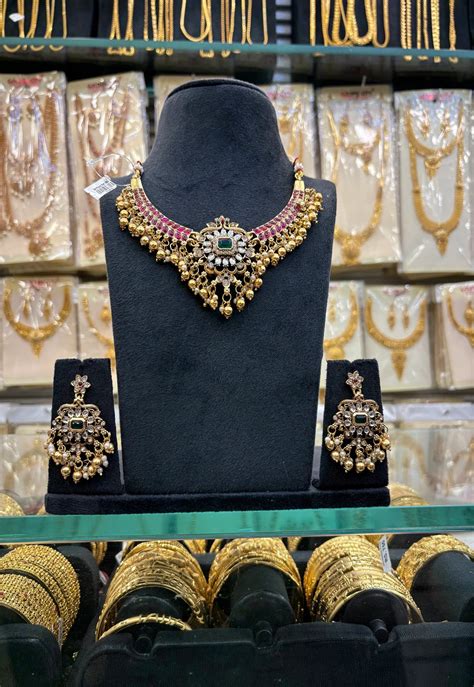 Antique Ruby Stone Necklace | Saleem Fancy Store