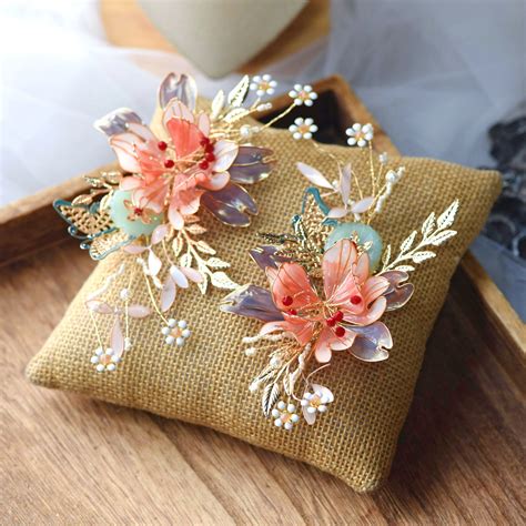 Eleonora Earrings – The Vintage Snob