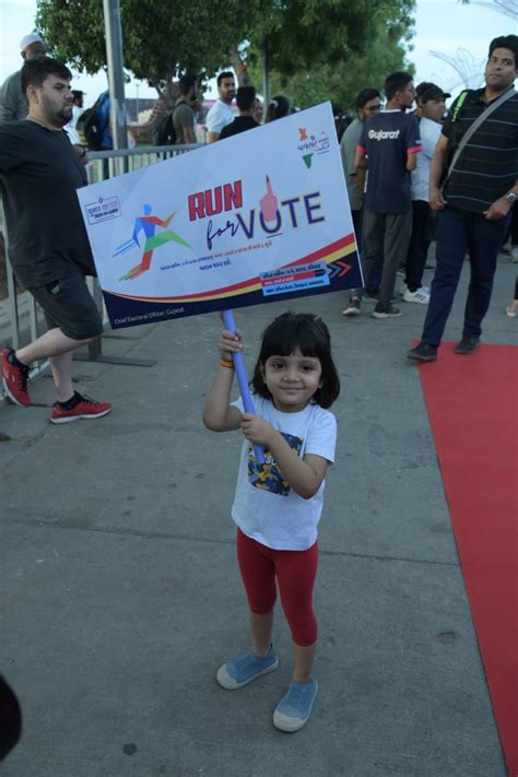 'Run for Vote' program at Sabarmati Riverfront, system appeals for ...