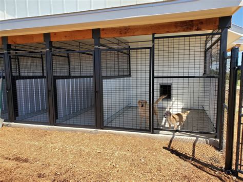 Pin by Kimberlynn Denn on The Denn in 2023 | Dog kennel outdoor, Dog ...