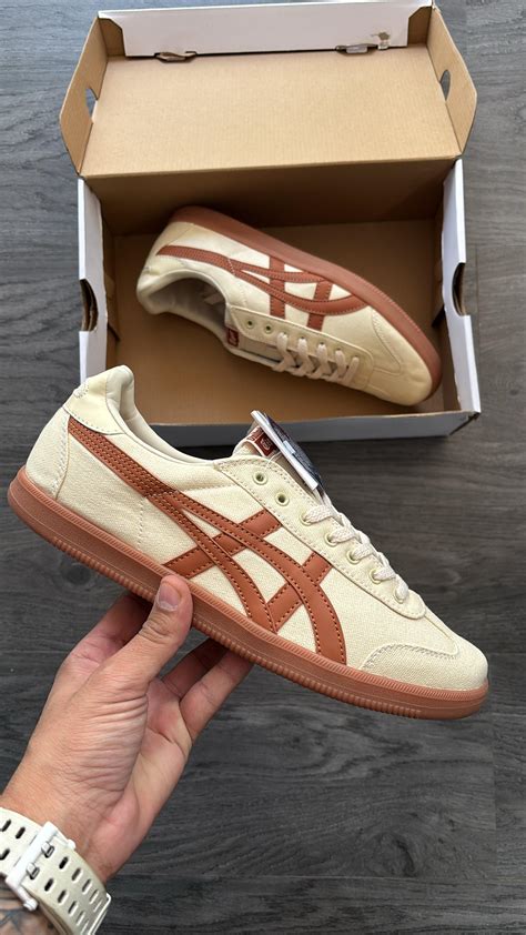 ONITSUKA TIGER TOKUTEN – Snapkicks