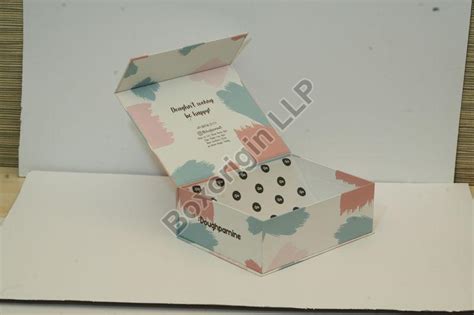 Multicolor Hamper Packaging Box Manufacturer, Supplier from Ahmedabad
