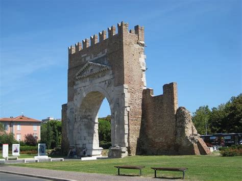 Arco d'Augusto, Rimini - Tripadvisor