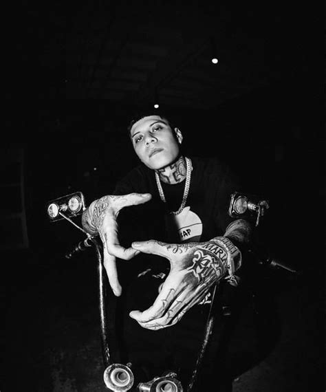 REJAS - Santa Fe Klan - LETRAS.COM