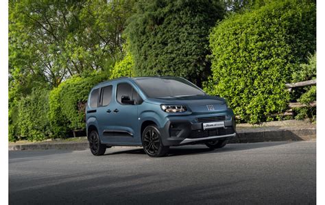 FIAT LAUNCHES THE NEW DOBLÒ PANORAMA MADE IN ALGERIA | FIAT ...