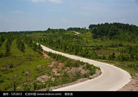 农村道路改造 “加速”，3万公里进村入户，道路要加宽了？_建设_乡村_发展