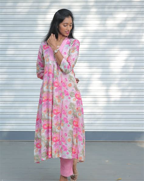Munbe Vaa Set – Krti Clothing