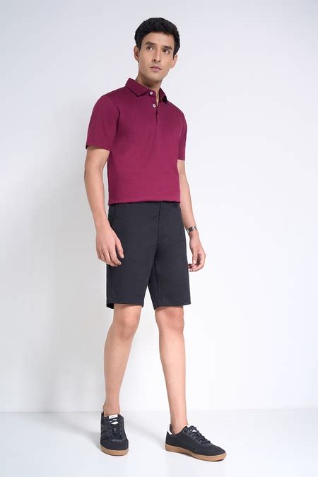 Black Solid Knee Length Athleisure Men Slim Fit Shorts - Selling Fast ...