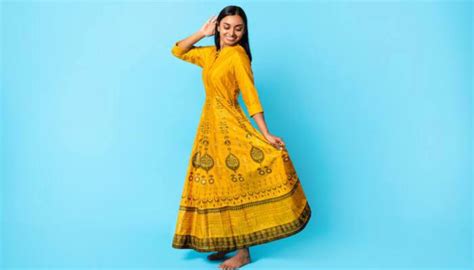 Ethnic Dresses Under ₹999 That Blend Style & Comfort Perfectly