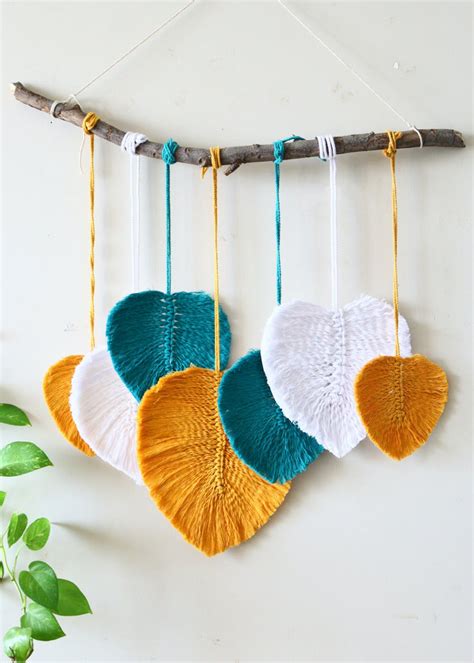 Get 7 Leaves Wall Hanging at ₹ 1249 | LBB Shop