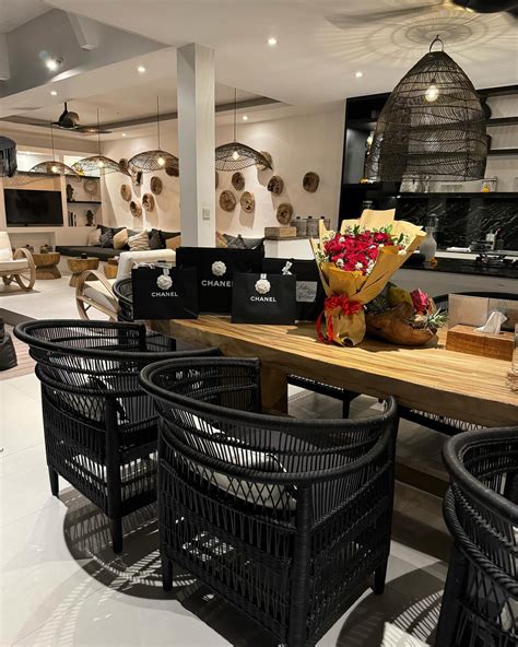 Little Ms. Golden | I'm just thankful that the weapons formed against me backfired 10/26 🦂🎈 🙏🏾 ...