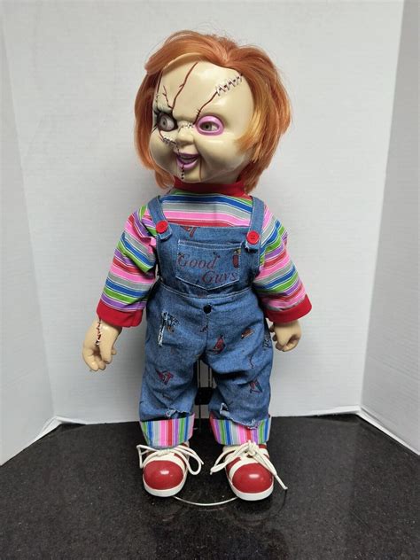 2 Ft (BUMP 'N GO) ROAMING/TALKING CHUCKY Doll SPIRIT HALLOWEEN CHILDS ...