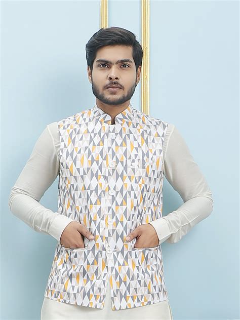 Elevate Your Style: Pure Silk Straight Kurta & Pyjama Set with Printed ...