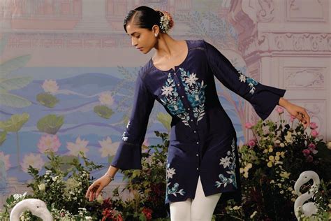 DECODING THE WARDROBE OF THE MODERN INDIAN WOMAN – Lakshita