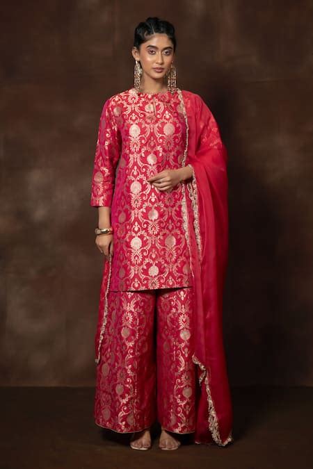 Shop Designer Womenswear Collection Online at Aza Fashions