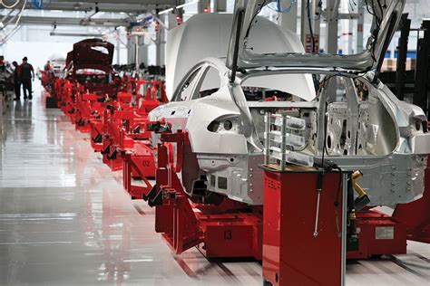 Tesla Manufacturing Line 的图像结果