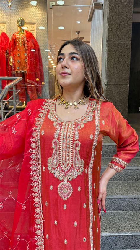 New Arrival Design of Vastra Gharr