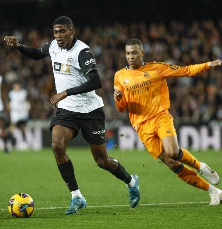 El Arsenal pone el foco en un jugador che