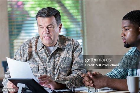 272 Us Army Recruitment Office Stock Photos, High-Res Pictures, and ...