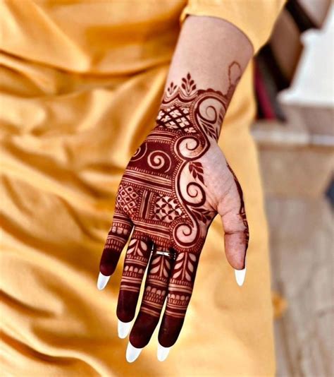 Pin by Fashion House on Henna | Mehndi designs for hands, Latest simple ...