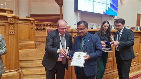 GCU Vice Chancellor awarded prestigious Pushkin Medal - Girijananda ...