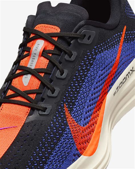 Nike Pegasus Plus Men's Road Running Shoes. Nike IN