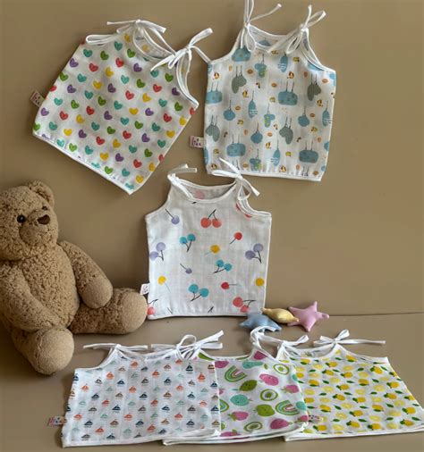 0-6 month Soft Muslin Jabla White Top Knot ( tying ) pack of 3 - Rando ...