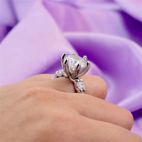 Hollywood Party Ring | Salty – Salty Accessories