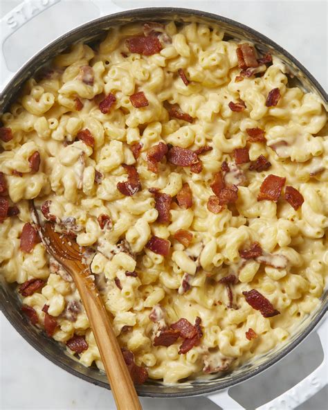 Cheddar Bacon Macaroni And Cheese