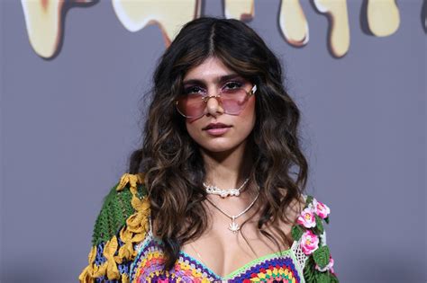 Mia Khalifa dropped from Playboy podcasting deal after Israel-Palestine comments - WebTimes