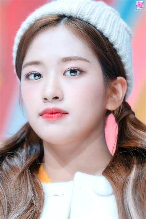 Ahn Yujin Image #283641 - Asiachan KPOP Image Board