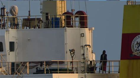 In Pics: Indian Navy's Daring Arabian Sea Operation; 35 Pirates ...