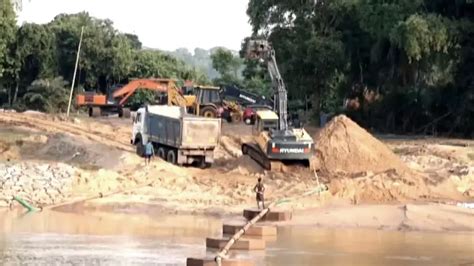 Illegal sand mining rampant in Jajpur, allegations of political ...
