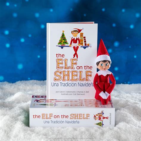 Buy The Elf on the Shelf: UNA TradiciÃn NavideÃa Spanish Language Book ...