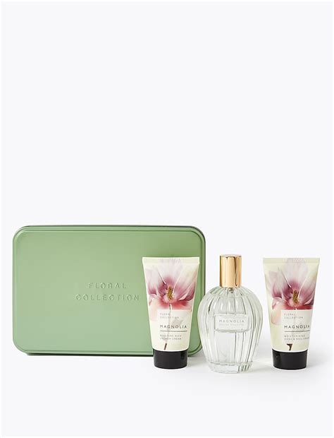 Buy Floral Collection Magnolia Gift Set at Marks & Spencer