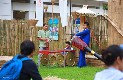 Yeepeng Lanna International Lantern Festival 2026 in Chiang Mai - Klook ...