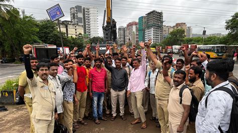 Mumbai News: BEST Bus Services Hit For 2nd Day As More Employees Join ...