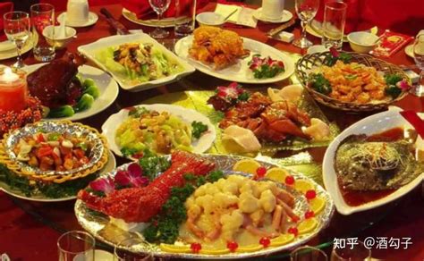 真奢侈！北京农村办婚宴，12道名菜一桌八百起，宾客看得目瞪口呆 - 知乎