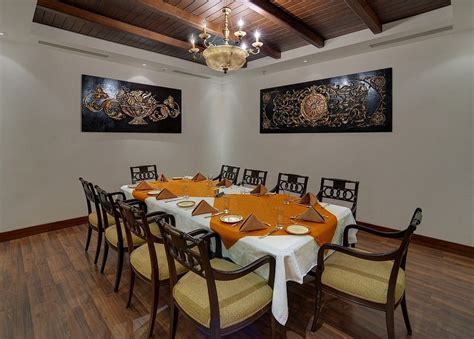 TADKA AT RAMADA PLAZA BY WYNDHAM JHV VARANASI - Menu, Prices ...