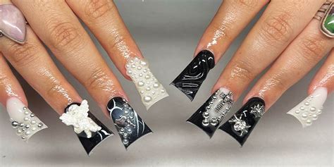 Duck Nails: Why They Are Popular & How to Create Yours with Ease