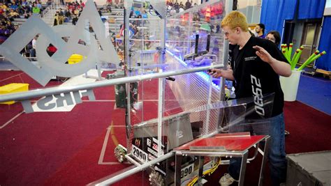 First Robotics Competition Fails 的图像结果