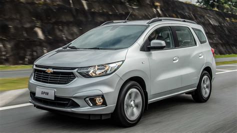Chevrolet lança Spin 2022 com nova versão automática por R$ 89.390