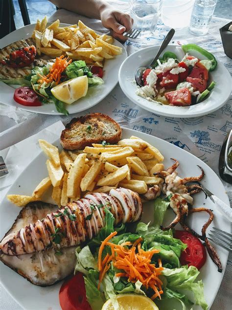 The history of Greek cuisine - Food Around Athens