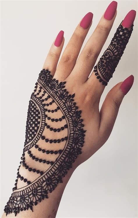 Top 111+ Latest & Simple Arabic Mehndi Designs for Hands & Legs