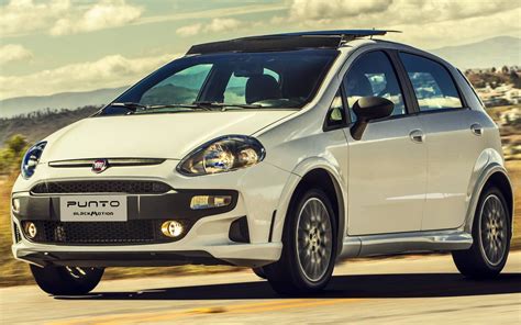 Fiat Punto 2014 BlackMotion: fotos, preços e especificações
