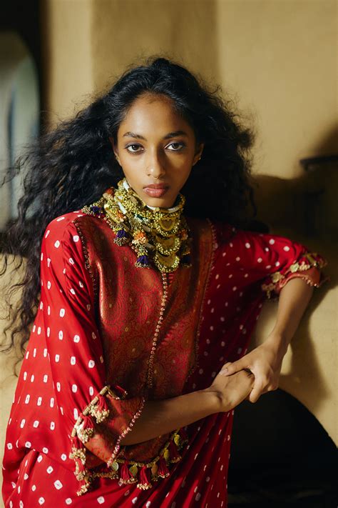 Prisha-Red