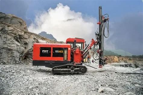 Manufacturer of Pneumatic and Hydraulic Crawler Drill & Hydraulic Rock ...