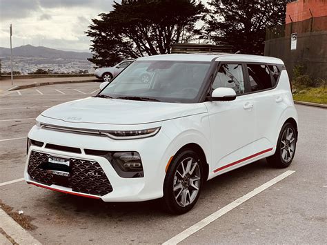 2022 Kia Soul White