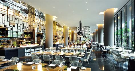 Up to 20% Off | Lime Restaurant at PARKROYAL COLLECTION - Klook India