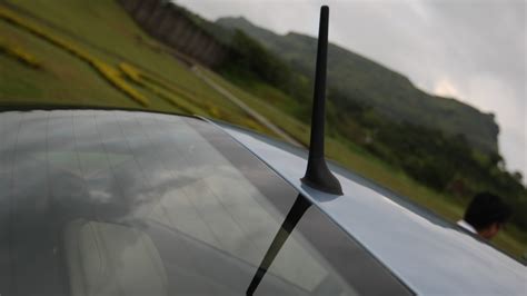 Fiat-Linea-2012-Multijet-Active-Exterior Car Photos - Overdrive